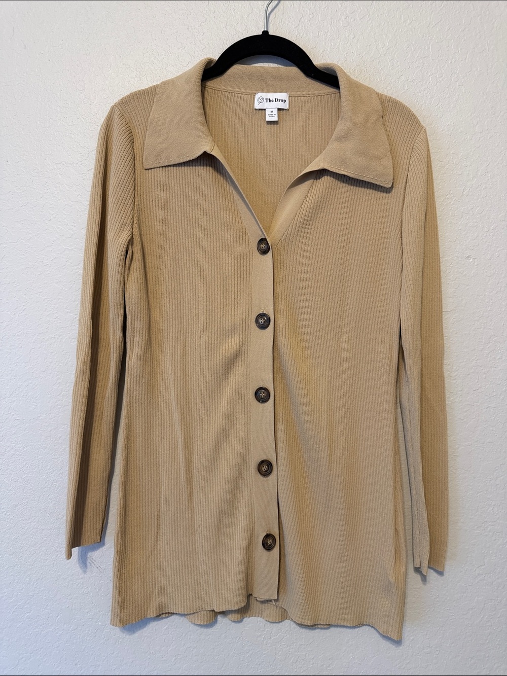 The Drop Women’s Tan Ribbed Button-Front Cardigan
